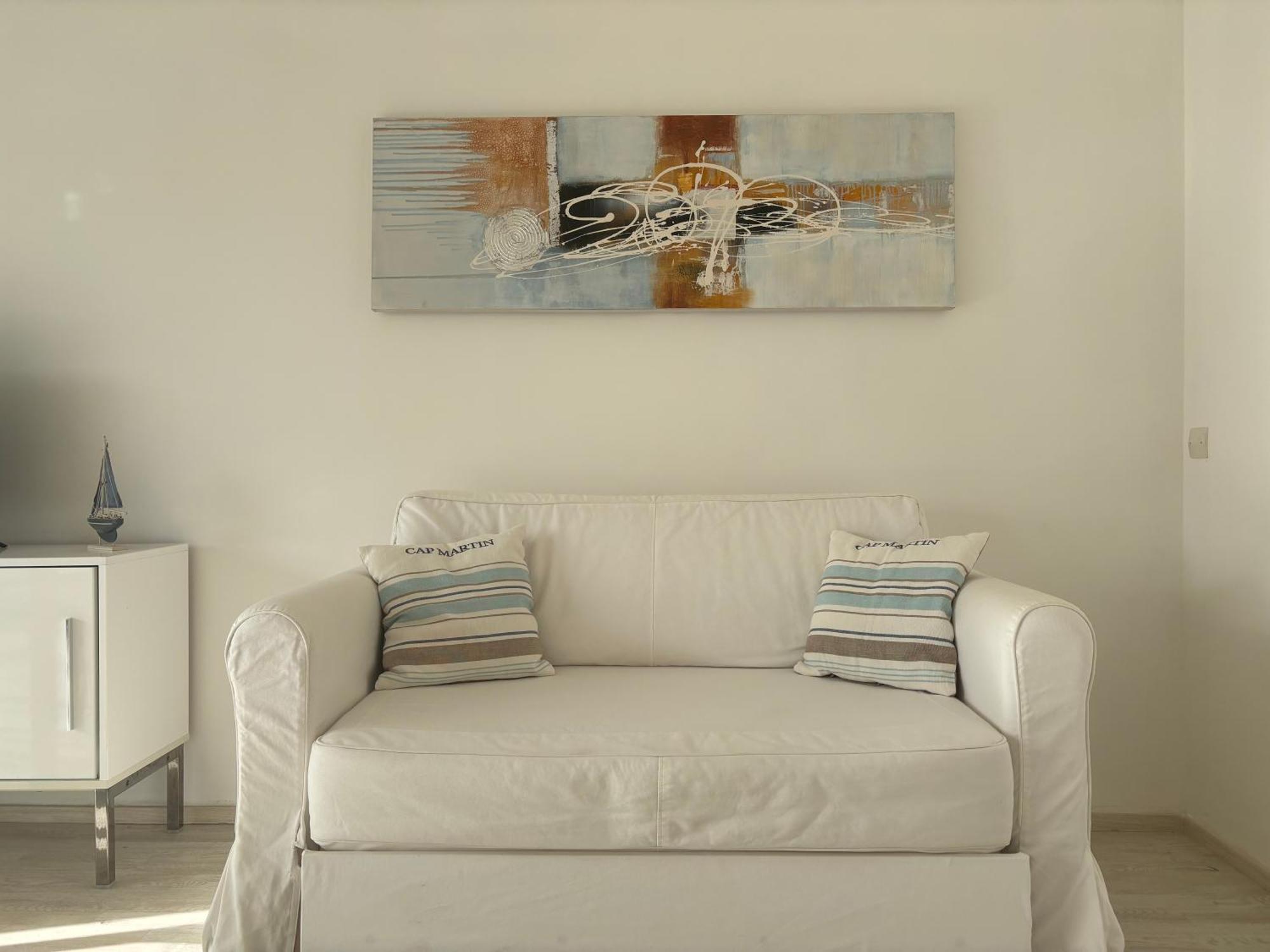 French Riviera Apartment With Swimming Pool And Free Parking Near Monaco Рокебрюн — Кап-Мартен Экстерьер фото