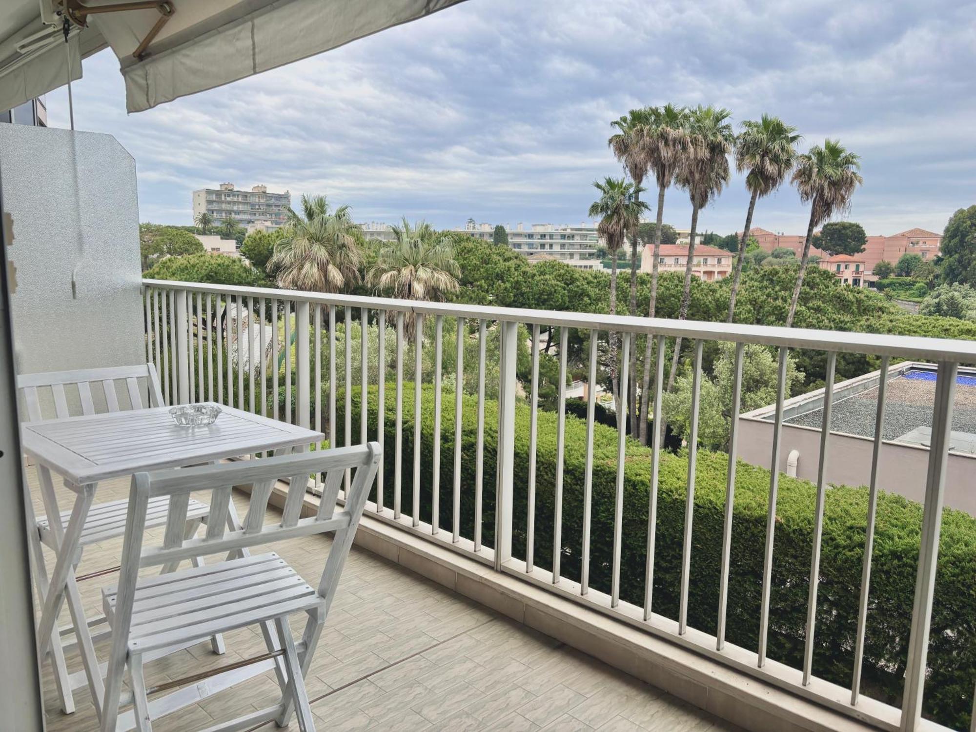 French Riviera Apartment With Swimming Pool And Free Parking Near Monaco Рокебрюн — Кап-Мартен Экстерьер фото